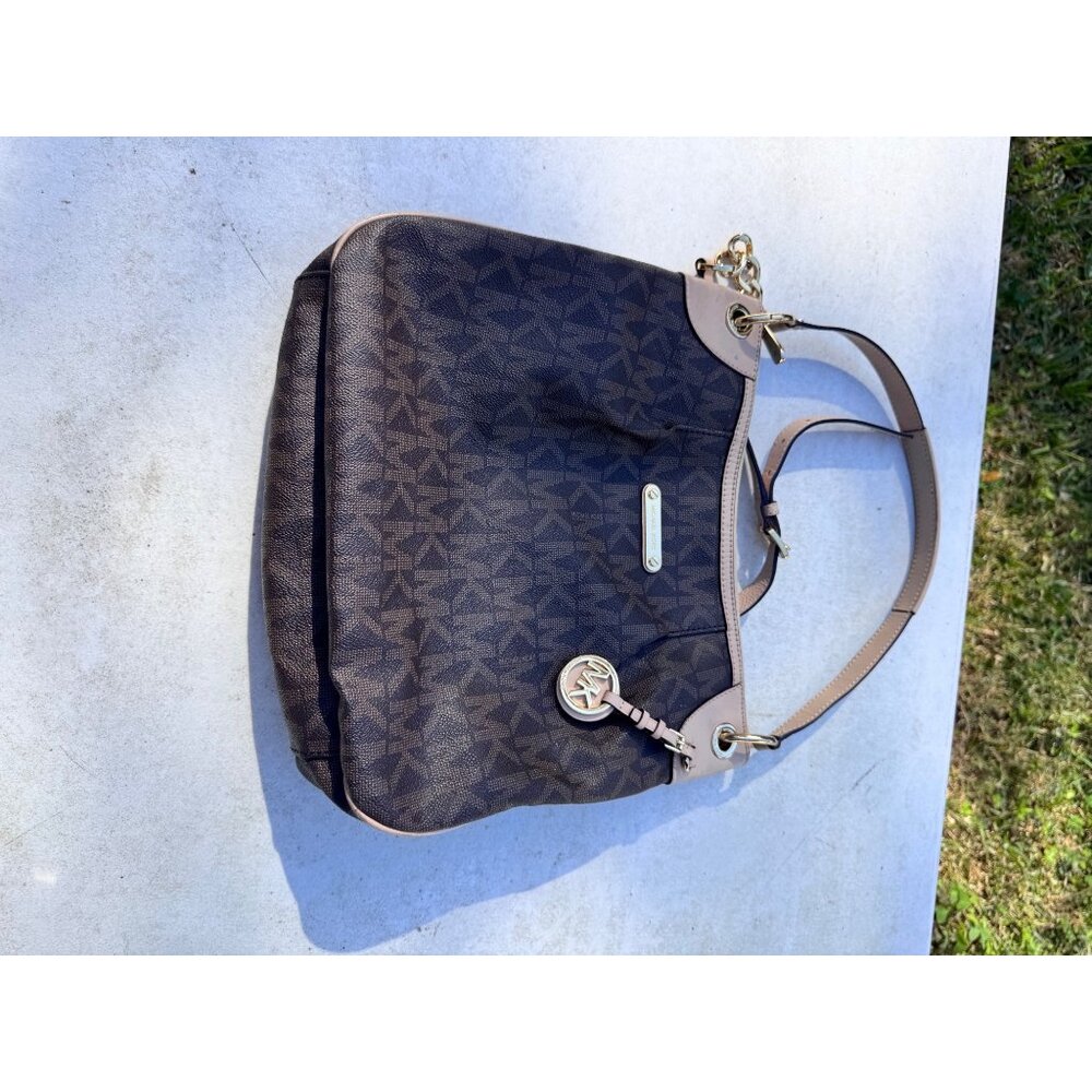 Michael Kors MK Signature Hobo Shoulder Bag Black Tan Trim Chain Strap Zip Top - Picture 5 of 13